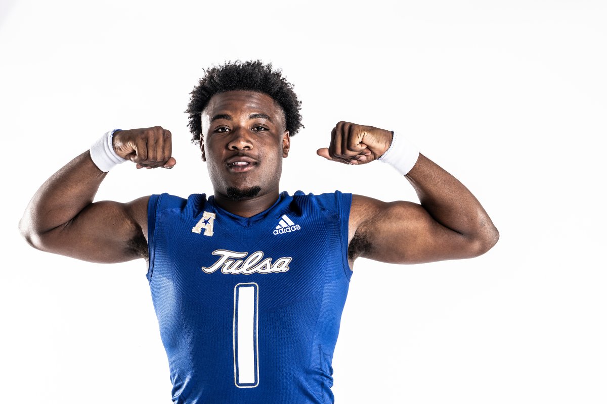 American_Conf's tweet photo. Thursday Night Lights in Tulsa 🏈

🆚 Arkansas- Pine Bluff
🗓️August 31
🕕 7 p.m. CT
📺 ESPN+

#AmericanFB x @TulsaFootball https://t.co/TQ0WrNlIIm