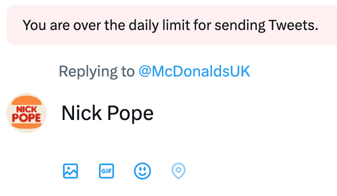 NickPopeDay's tweet photo. Nick Pope ☹️ https://t.co/LvzG80D70L