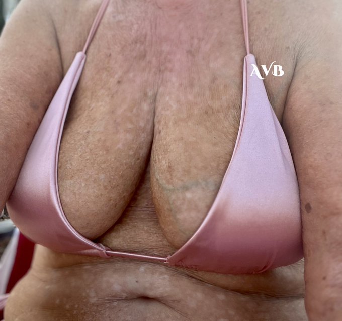 Good morning my lovelies! It's a tough life. https://t.co/eArlQDX2WS<a href="/tag/chat"class="tags"><span>#chat</span></a><a href="/tag/date"class="tags"><span>#date</span></a><a href="/tag/cam"class="tags"><span>#cam</span></a><a href="/tag/sext"class="tags"><span>#sext</span></a><a href="/tag/mature"class="tags"><span>#mature</span></a><a href="/tag/fmty"class="tags"><span>#fmty</span></a>