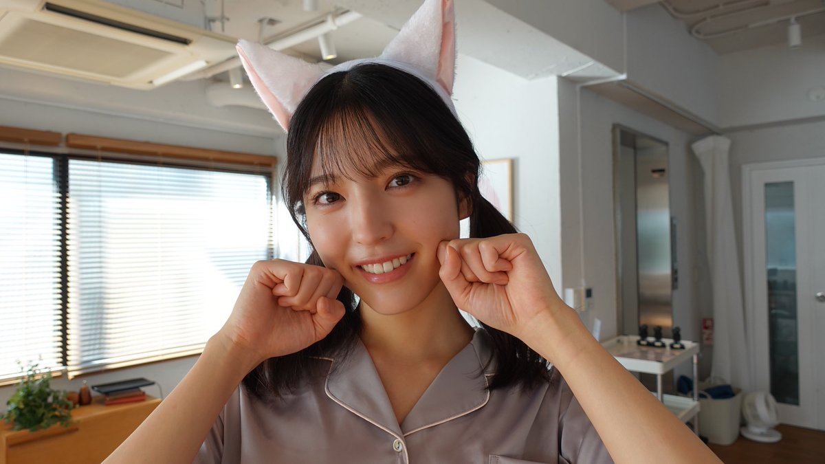suroupu824's tweet photo. おはよう&amp;こんにちは！！
今日は一日バイトでした😇
おやすみなさい🌙
#seiratalk https://t.co/Jex4eKUlcs