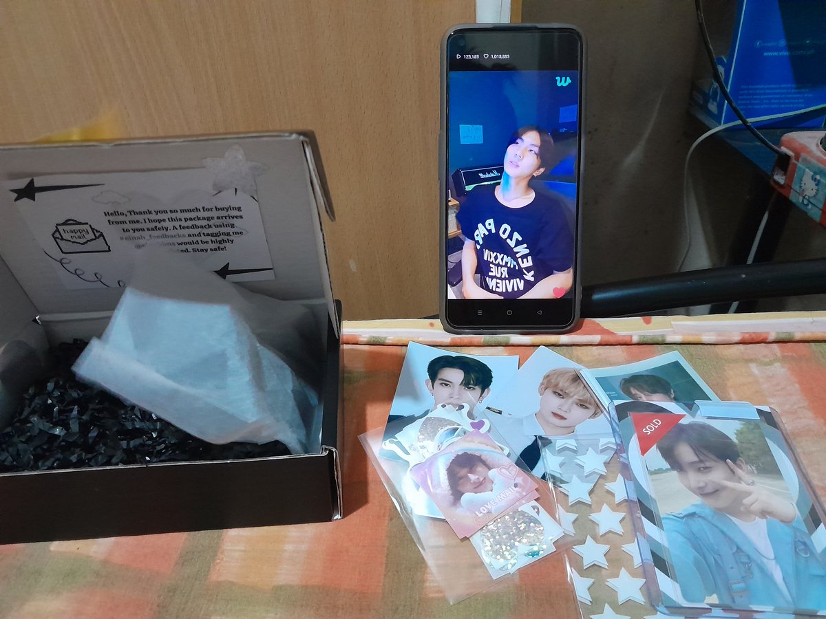 vitaminceej's tweet photo. ﾟ⁠:⁠｡୨୧★love mail∘⁠˚⁠˳⁠°☆｡⁠*ﾟ⁠

unboxing with wonnie!!!
sunoo is home! thank you so much for packing it safely and with a lot of freebies! @einahbns

#einah_feedbacks https://t.co/W3PCmikuog