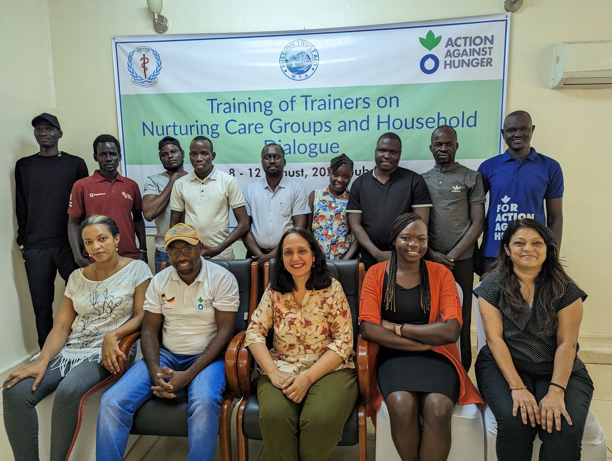 ACF_SouthSudan's tweet image. 🎉 Wrapping up a pivotal training with a flourish! 🌟 Action Against Hunger in South Sudan has triumphantly concluded the Training of Trainers (ToT) on Nurturing Care groups and Household Dialogue at the Grand Hotel in Juba. 💪🏼🏨 #SBCC #Empowerment #SouthSudan