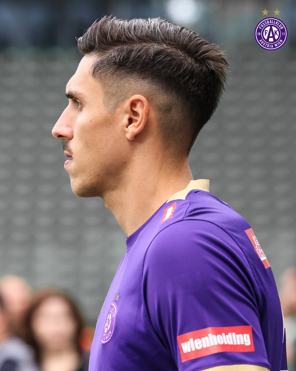 FKAustriaWien's tweet photo. ℹ️ Tin Plavotić zog sich gegen Legia Warschau einen Riss des vorderen Außenbandes sowie eine Zerrung des mittleren und hinteren Außenbandes zu. Das ergab eine MRT in der Privatklinik Döbling. Eine Operation ist vorerst nicht notwendig.
Gute und rasche Genesung, Tin! 🙏
#faklive https://t.co/0gj2oE18fk