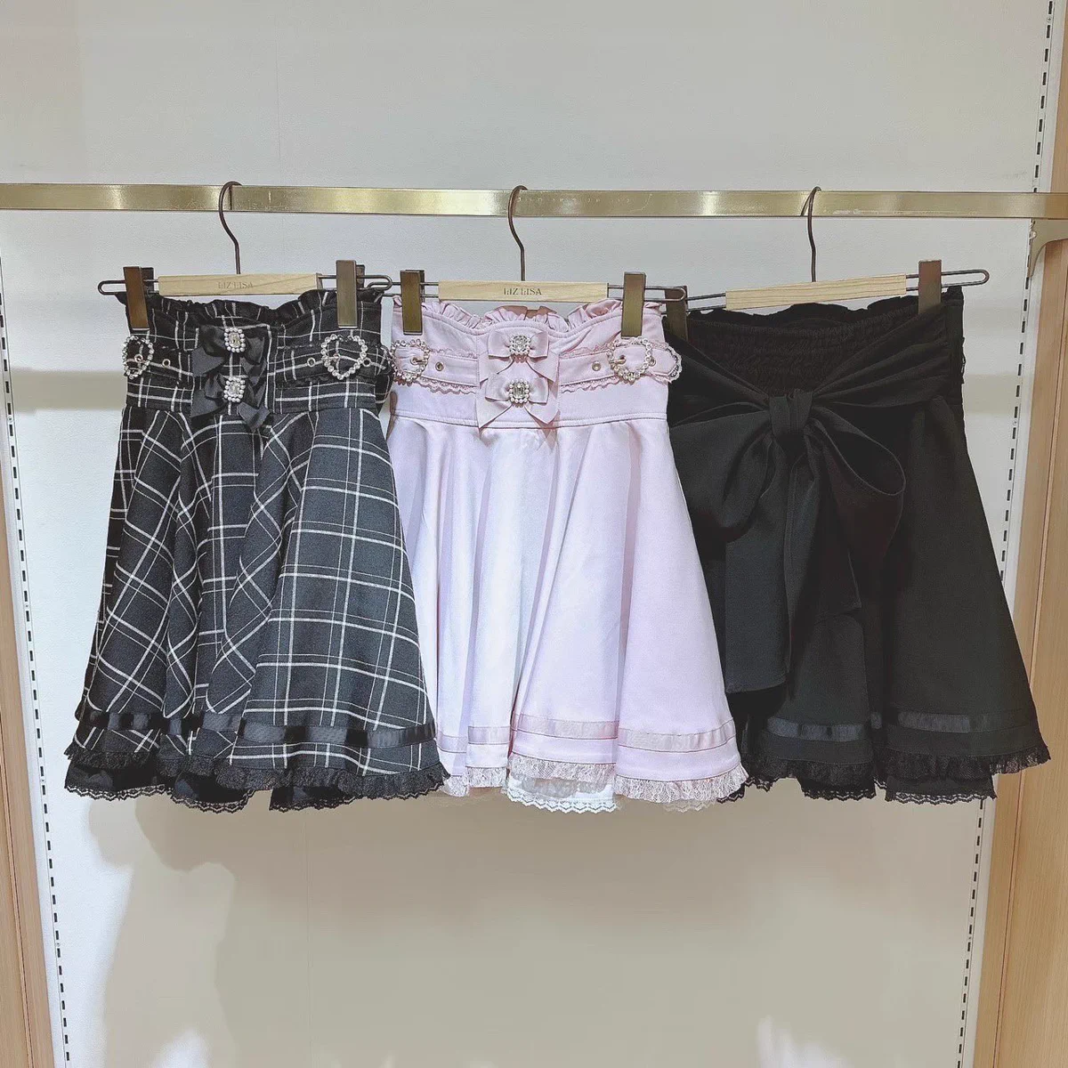 LIZ LISA on X: 