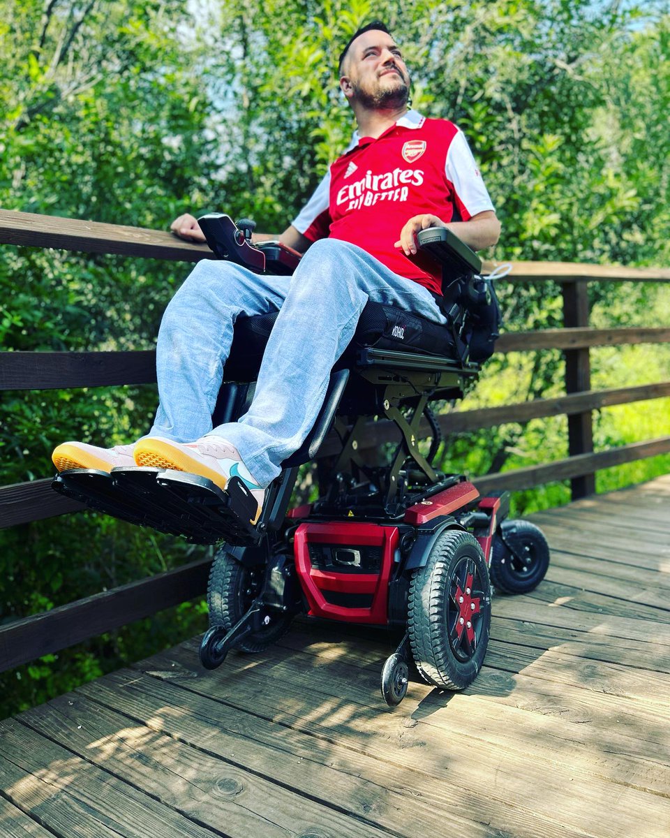 QuantumRehab's tweet photo. ๐ท by @life_of_zoomer: Beautiful weekend for a hike #lifeatilevel #4front2 #quantumrehab #trollytrail https://t.co/NLQntpUCyI