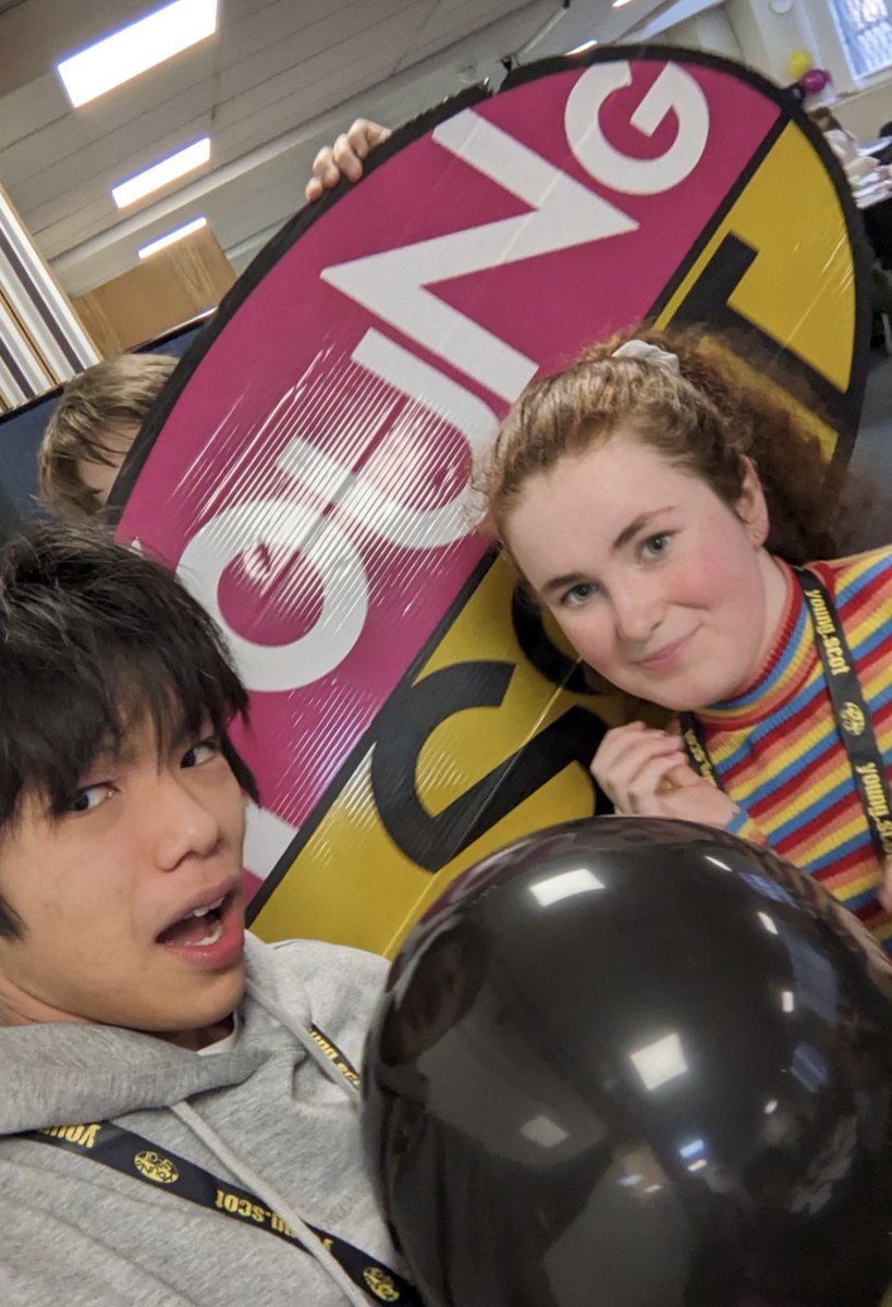 MarkMLChan's tweet photo. Happy International #YouthDay peeps🥳. Thank you to @CrisantosMSYP for making me take a trip down memory lane and to see how far I've come, enjoy 3 kinda chaotic photos.

@PaigeHollandxo @finlay_msyp and @TamsinGoldMSYP, forcing y'all to do the same🙏🙏 https://t.co/JdeWSt9zzr