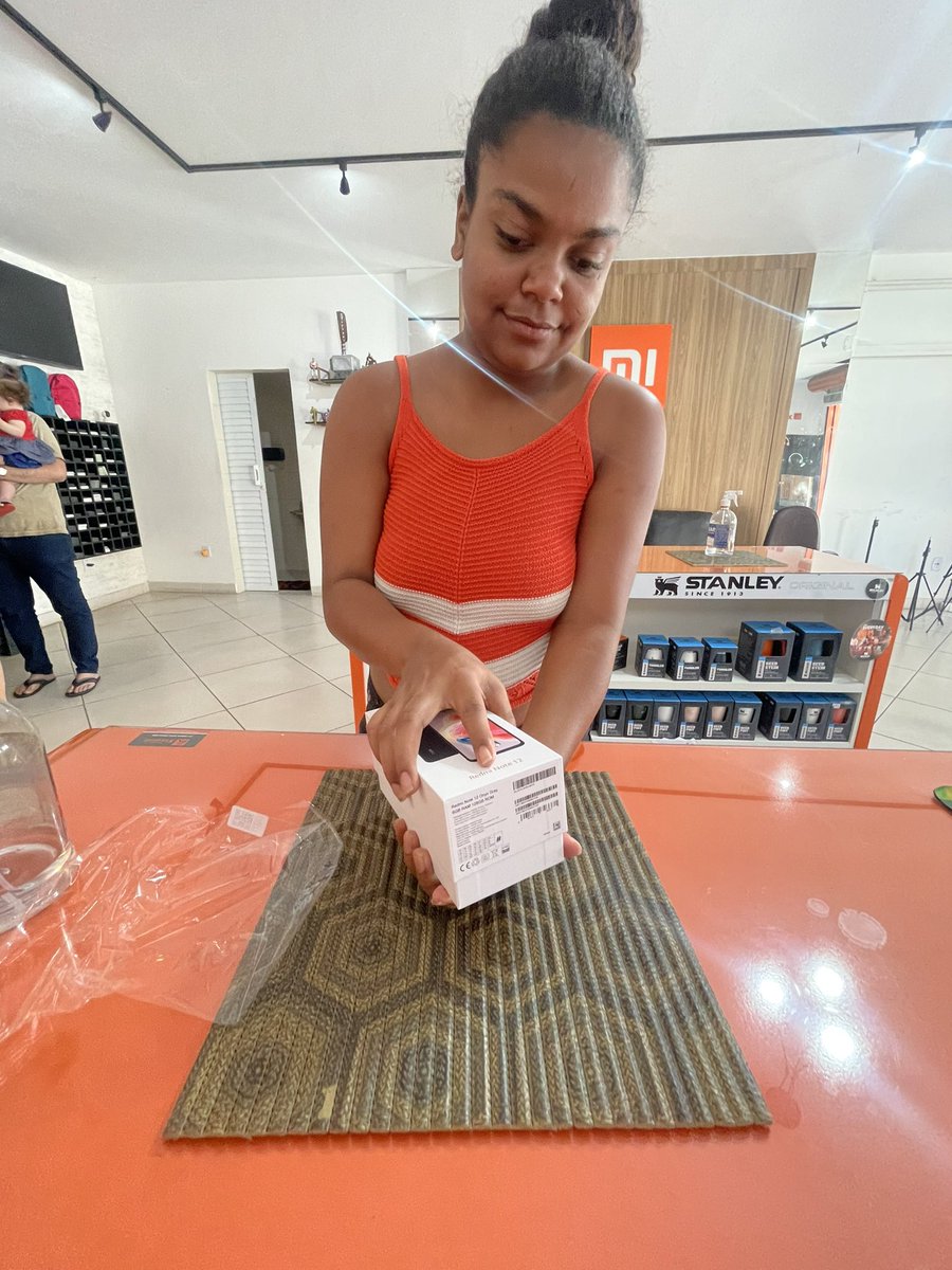 potratz_'s tweet image. dany com o filho novo dela #arrasou #amomuito #acompanhei #desde #oinício