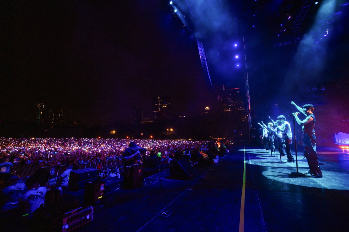 TXT_bighit's tweet image. TOMORROW X TOGETHER Lollapalooza 2023 in Chicago

#투모로우바이투게더 #TOMORROW_X_TOGETHER #TXT #TXTAtLollapalooza #Lollapalooza