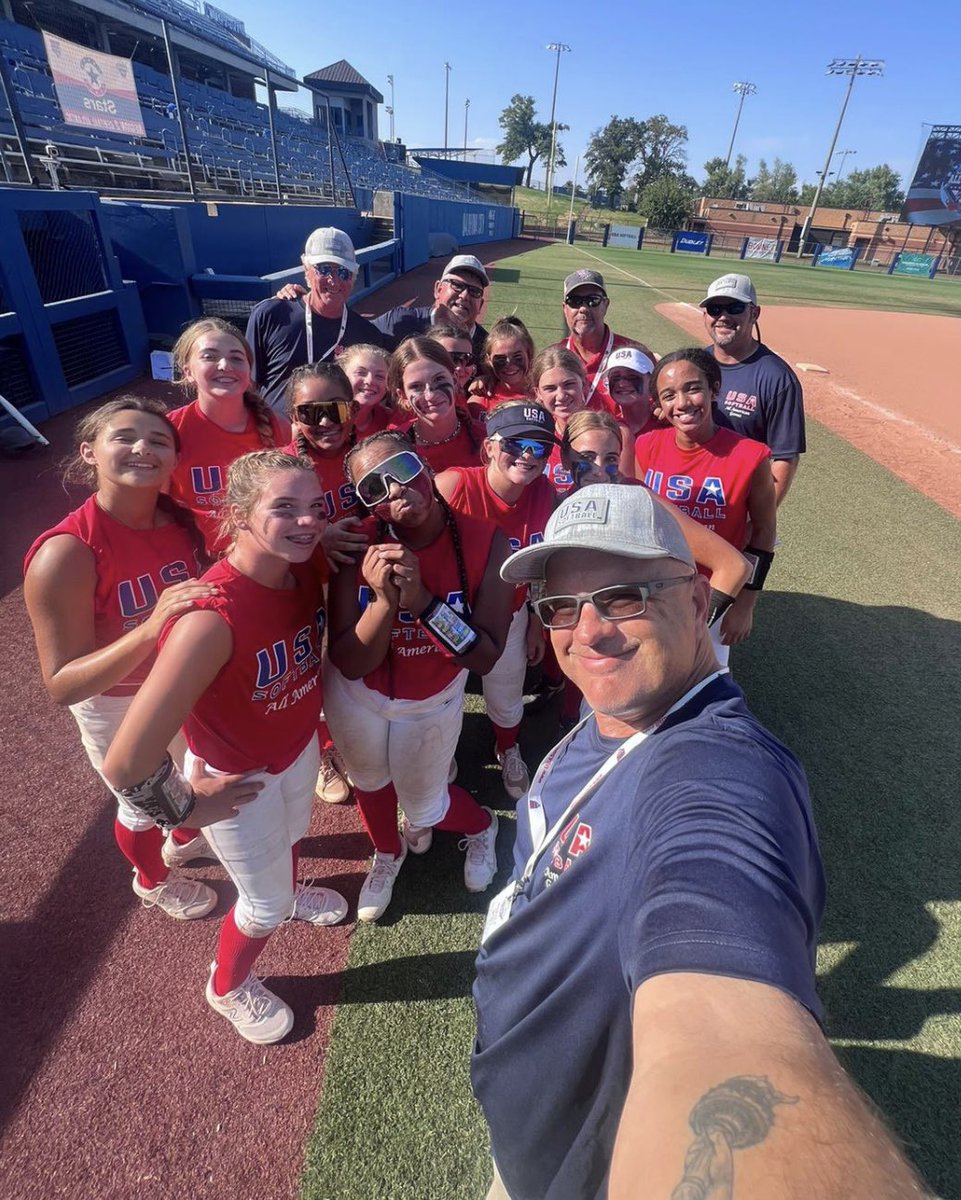 ReaganMartin_28's tweet photo. Great Day 2οΈοΏ½οΏ½οΏ½ in OKC at @USASoftball All- American. #region2stars won our first pool game 3-2 in an ITB and caught in Hall of Fame Stadium. πΊπΈπͺ
2 for 3 hits
2 SB
Next pool game Sat @ 2PM CT.
@USASoftballNC @TeamNCSoftball @TeamNC2028 @ExtraInningSB @LegacyLegendsS1 https://t.co/FPD9Y42j3B