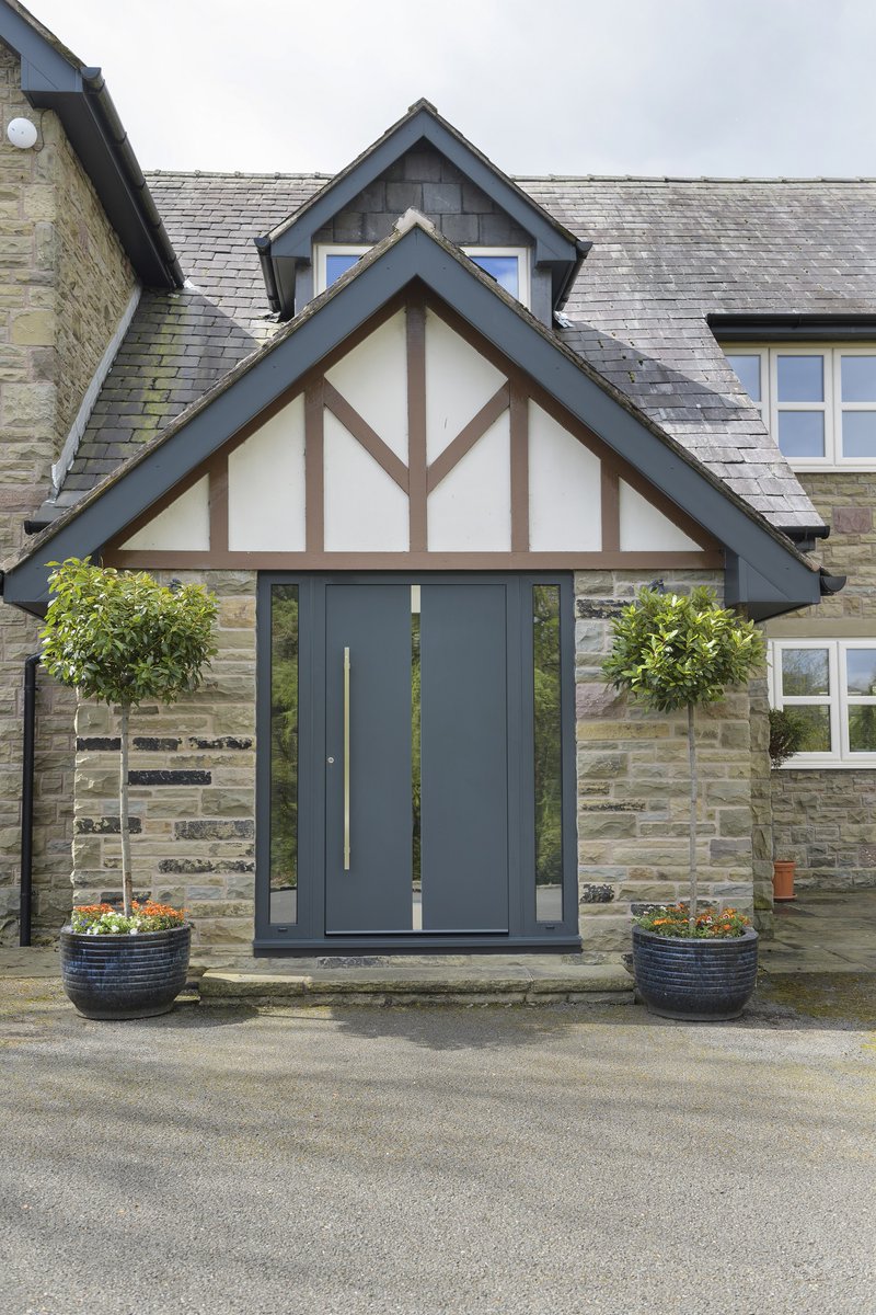 DoorEssex's tweet image. We&apos;re loving these Spitfire Doors that we fitted for a very happy customer.

#ewdcentre #spitfiredoors