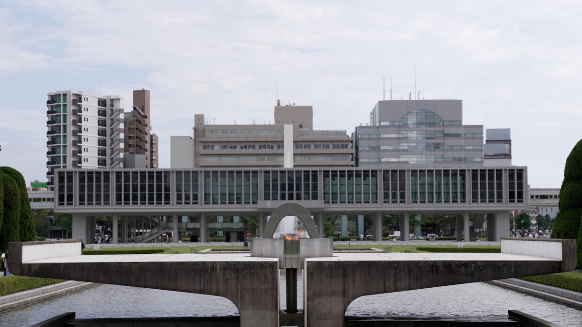 binokyojintachi's tweet image. #丹下健三「#広島平和記念公園」
リアタイありがとうございました😌

見逃した方、見れない地域の皆様は
8月26日(土) 夜11時30分
BSテレ東で全国放送予定です✍️
#戸田菜穂 #長塚圭史
#新美の巨人たち

今回の放送内容⬇️
tv-tokyo.co.jp/kyojin/backnum…