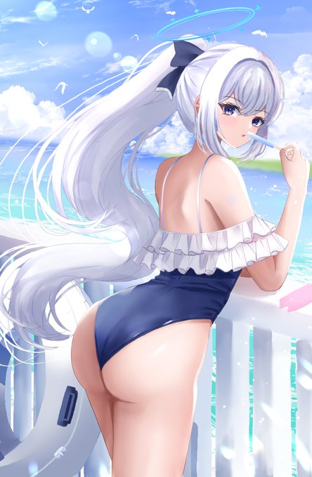 「あっ、先生来てたんだ…」
#ブルアカ #ブルーアーカイブ #イラスト #BlueArchive 