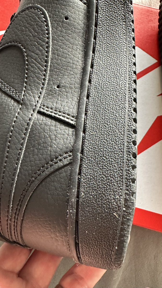 RachSmall95's tweet photo. Ordered these online, directly from @nikestore. They’ve arrived with white paint all over them!! Any idea why @Nike ? https://t.co/fHfk6nme49