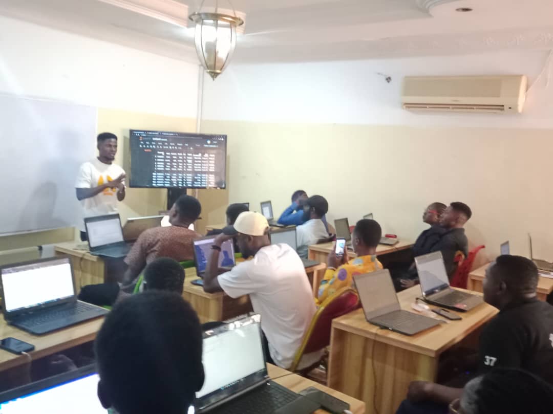 Se_suugh's tweet image. In today&apos;s Data Science class, @code_plateau, we delved into the intricacies of importing, manipulating, and visualizing data within datasets. A big thanks to @code_plateau for providing this incredible learning opportunity. 
#code_plateau #PPMFoundation #DataScientist6.0