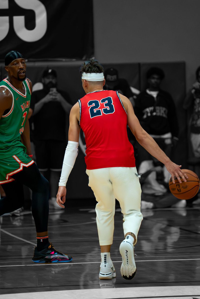 5ReasonsSports's tweet photo. Scenes from Miami Pro League from @bigkevshotit https://t.co/VFtEIh3Ls2