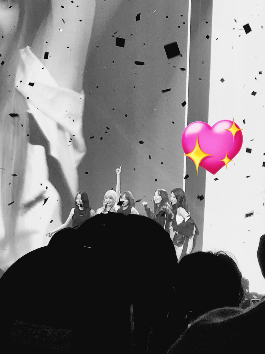 newwbroccoli's tweet photo. 르세라핌 최고🥹🥹
오늘 덕분에 행복했다! 💗 https://t.co/24Aa1v0o8F