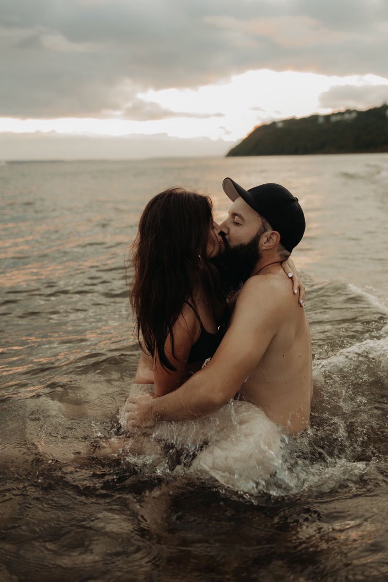 ThreadsMackinac's tweet image. Mackinac has a special superpower to put love on display.

📸 Courtney Trudo Photography

#mackinacisland #puremichigan #goodvibesgreatlakes