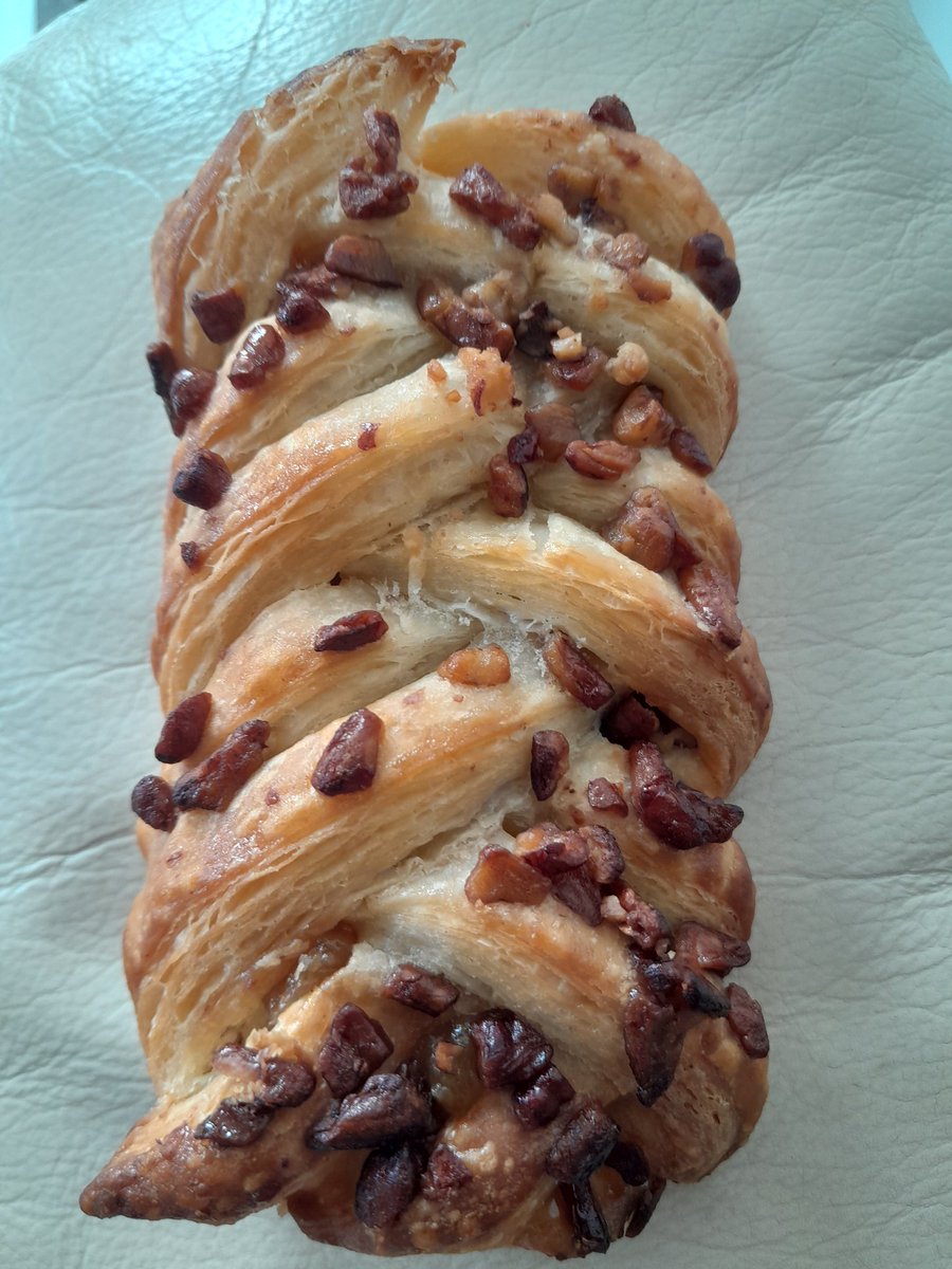 BookDevon's tweet photo. Successful day so far in Exeter. Visited a tailor to book a fitting for a bespoke suit #treat, bought final bits of hiking gear for my Camino #getting prepared, bought books from Book Cycle #essentialpurchase and now a cuppa and a pecan treat. How's yours going? https://t.co/rsBbsMi98R