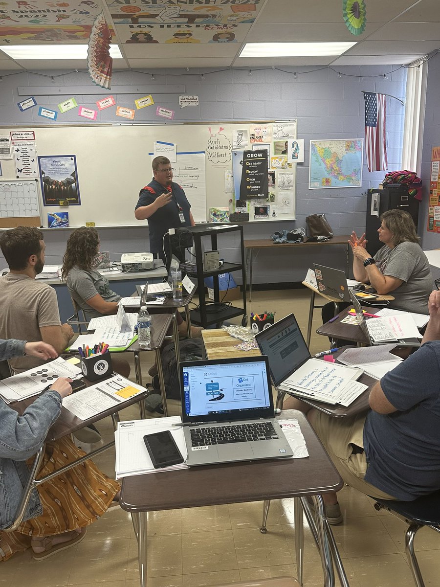 BrookeCWatkins1's tweet photo. AVID MI Path was a success! Nearly 200 educators spent 2 days leaning in, learning, collaborating,  and planning to ensure students will have what they need for success in the upcoming school year. #AVIDForOpportunity #CCReadiness #ThisIsAVID @AVID4College @AVIDMWStates https://t.co/8SwJZEZXey