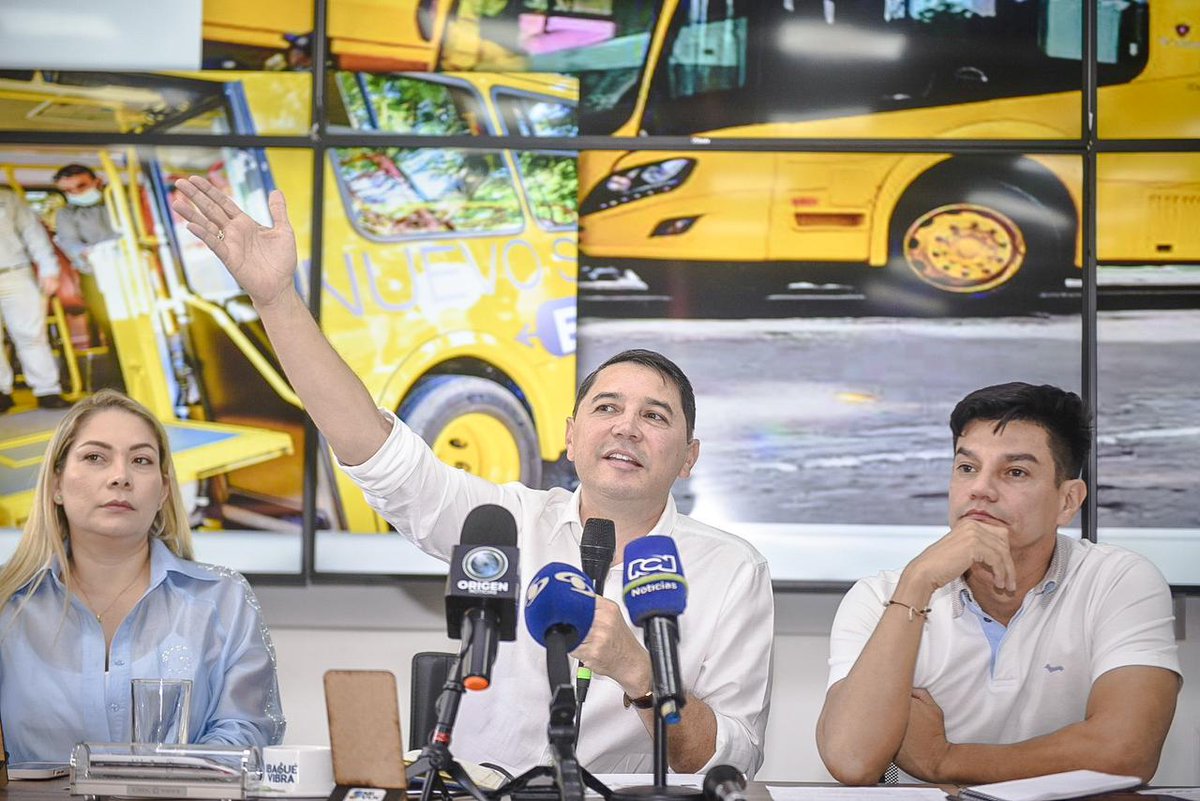 Elolfato's tweet photo. #LoMásleído|⭕️Gravísimas revelaciones podrían tumbar el convenio de #Infotic y la
@Alcaldiaibague: https://t.co/ejGP4TK4Ui https://t.co/LoAhYLZB5o
