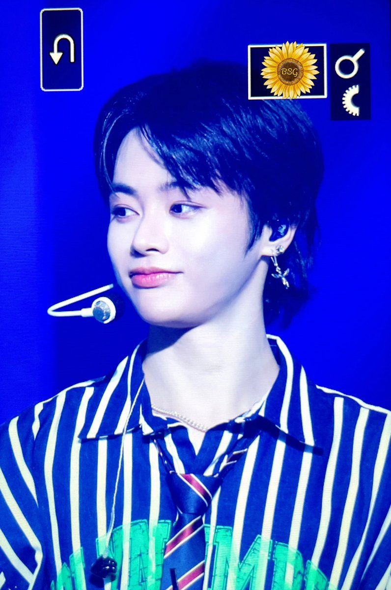 HanbinSG98's tweet image. 230812   Preview T-OUR in Seoul 
♫.♫*happy💙💙

#HANBIN #한빈 #TEMPEST 
#템페스트 #비밀후비