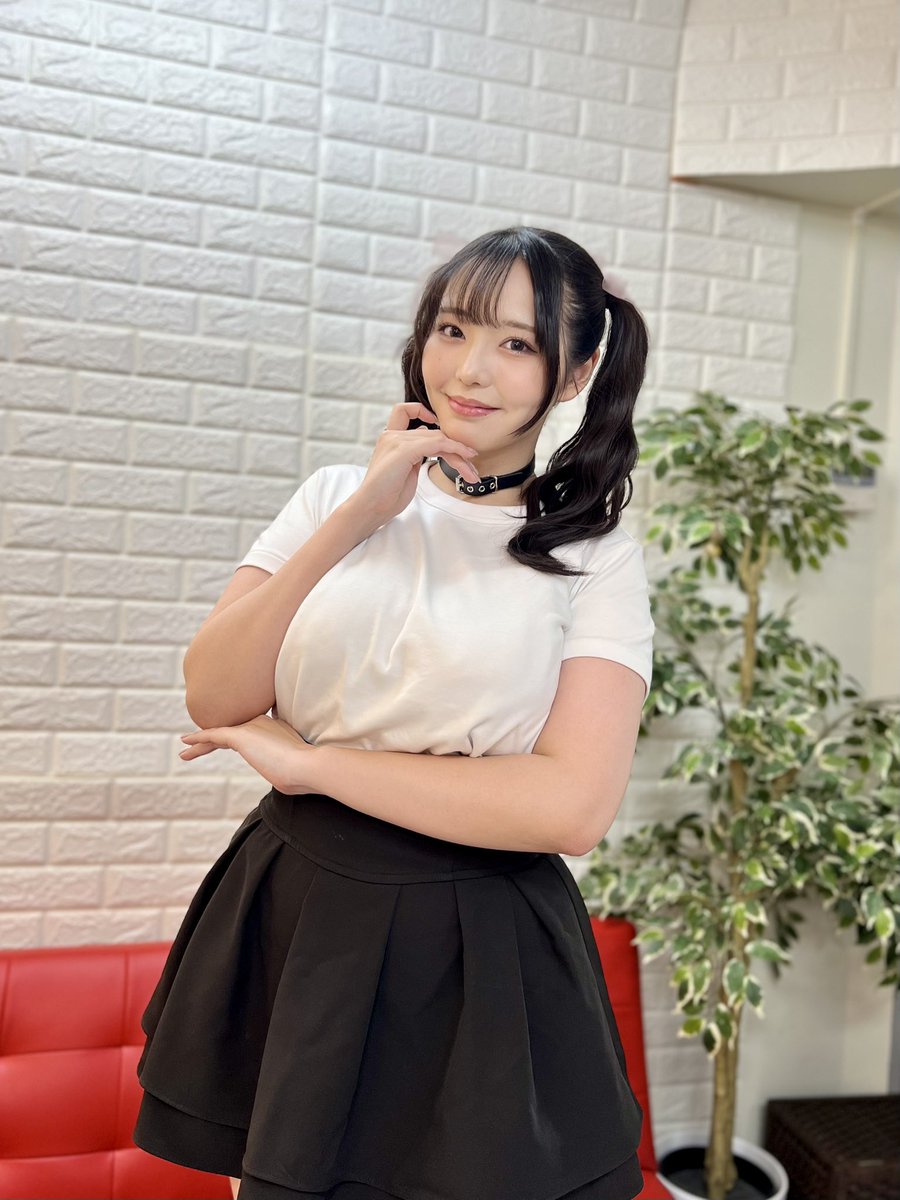 悩みに悩んでツインテールでしたん🥺🎀 https://t.co/nwGOBRobIl