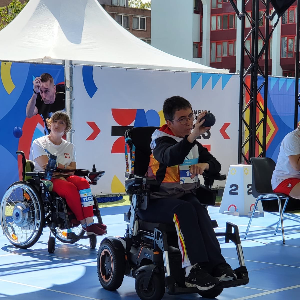_FEDPC_'s tweet photo. 📢 Amagoia Arrieta conquista el ORO 🥇 en BC1 en el Europeo de boccia 🔵🔴⚪️ en Rotterdam 🇳🇱 Es uno de los mayores logros para España en este deporte en los últimos años 👏

Toda la información 📰 en el siguiente enlace 👇
https://t.co/O6SCk64QtM https://t.co/DVFk3KzvHw