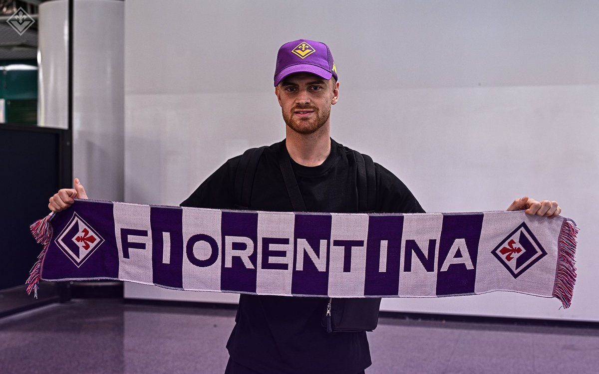 FabrizioRomano's tweet photo. Lucas Beltrán, arrived in Firenze to join Fiorentina on deal worth more than €20m package with add ons 🟣🇦🇷 https://t.co/FmxO9P0OD0
