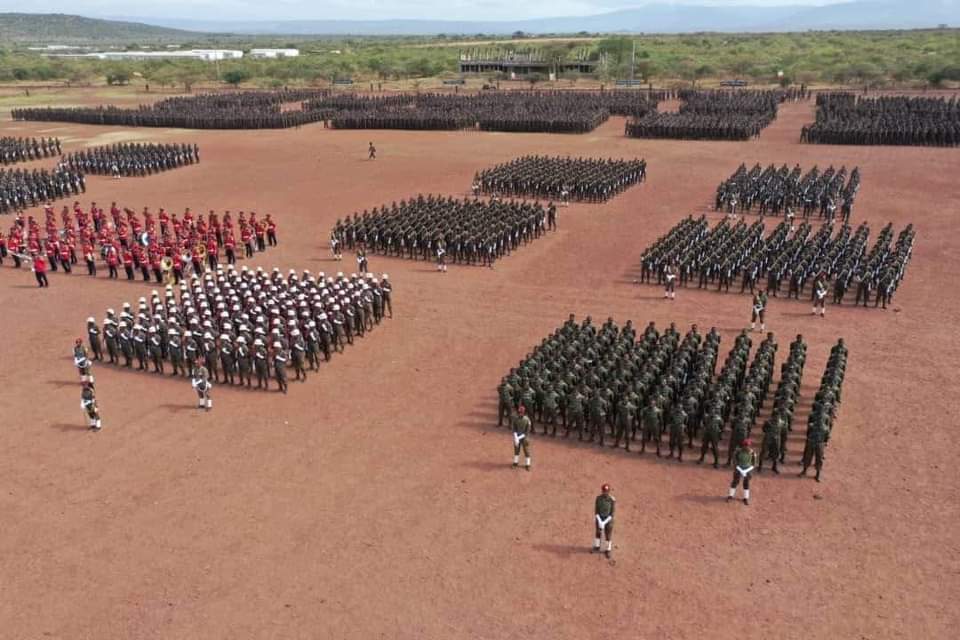 PM Abiy presided over graduation ceremony of the  largest ever Commando and Airborne elite force meant to Deter War &amp; Swift execution   if occurred. 
 #BilatieTrainingFacility