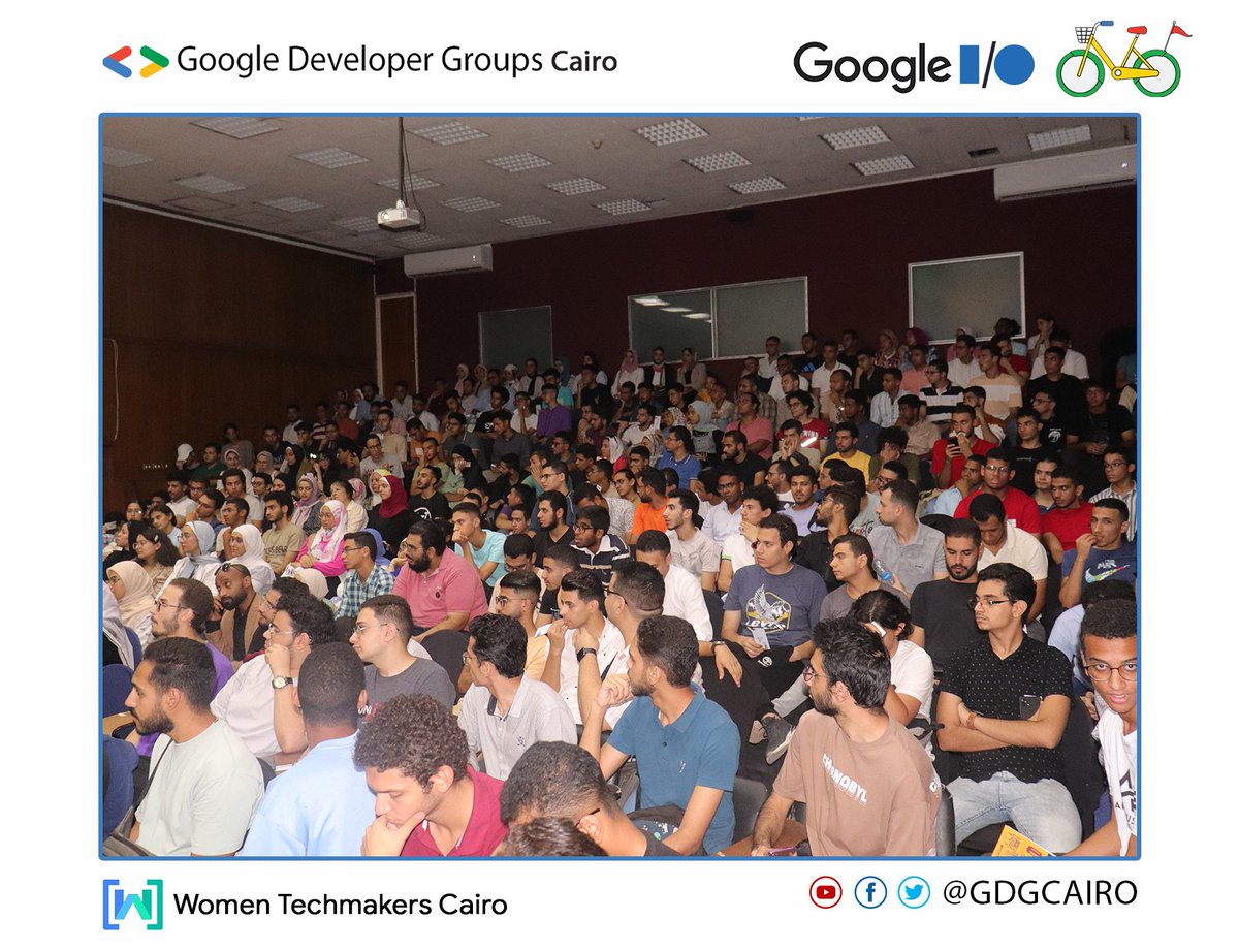 GDGCairo's tweet image. Abdullah Mansour is now on stage to tell us  &quot; new features in flutter and how flutter acquired cross platform market &quot; 
Abdullah is👇
●IT Entrepreneur.
●Founder of Mansour Academy
●CTO at Helpoo
●Software Instructor 
●More than 60k student around the world

#IOExtended23