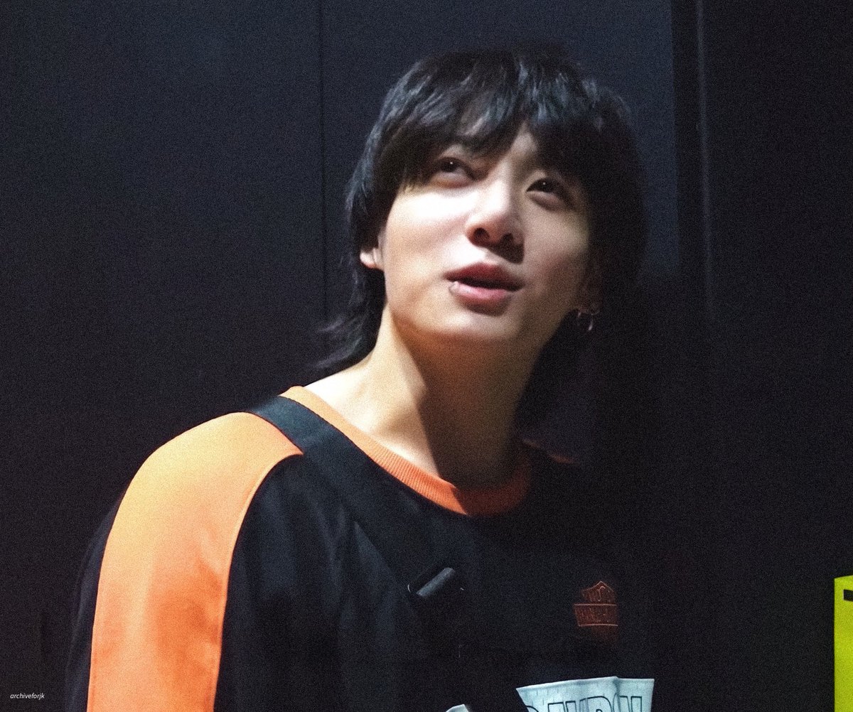 archiveforJK's tweet photo. jungkook is so boyfriend ♡ https://t.co/QT0GQUjkdd