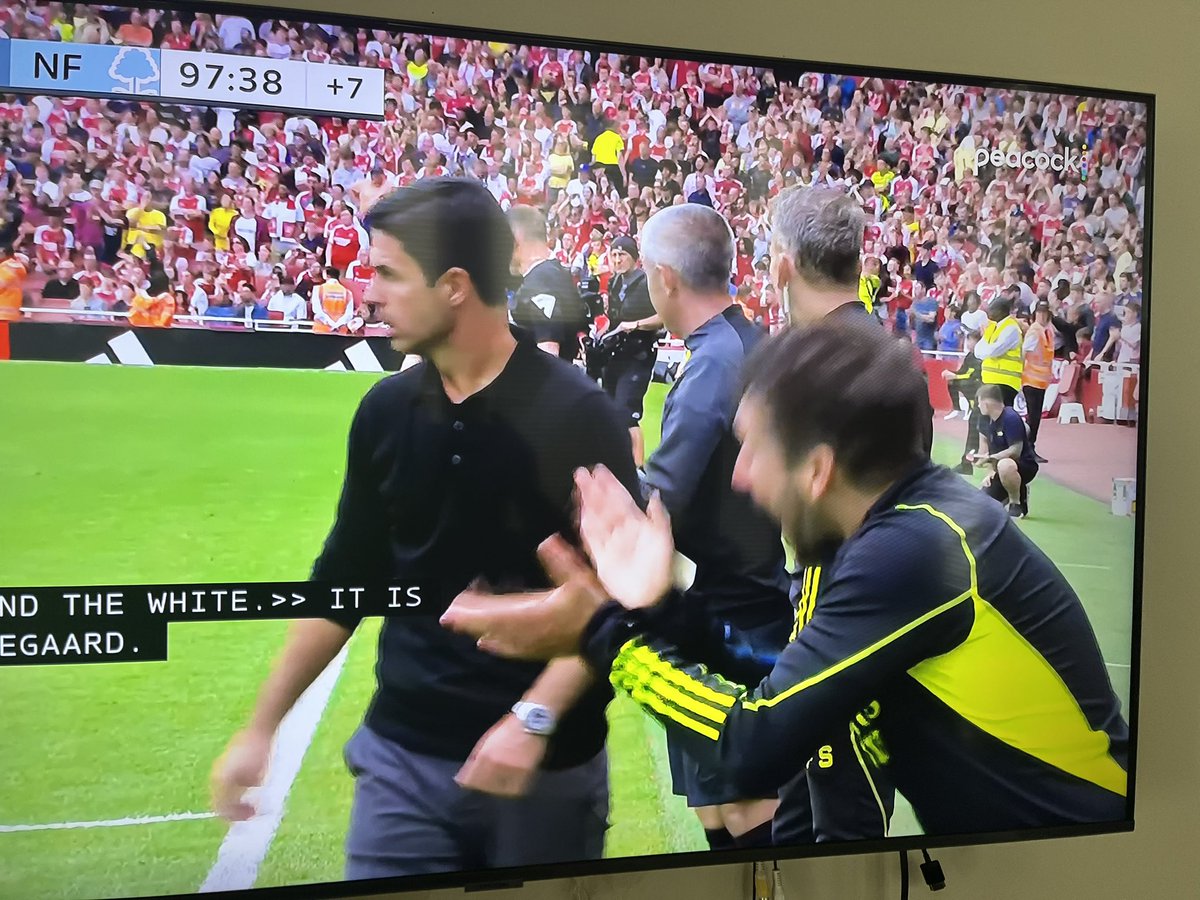 MagpieDetroit's tweet image. Why is he in the Technical Area??????????????!!!!!!!!!!!!!!!!!!!!!!!!!
@FA_PGMOL @premierleague
