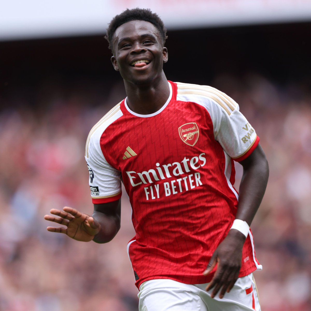 Squawka_Live's tweet photo. Bukayo Saka for Arsenal vs. Nottingham Forest:

◉ Most final third passes (35) 
◉ Most crosses (9) 
◉= Most touches in opp. box (7)
◉ Most tackles (5)
◉= Most shots (3)
◉= Most chances created (3) 

And one sublime finish. 😍

#ARSNFO https://t.co/5stFZmFupt