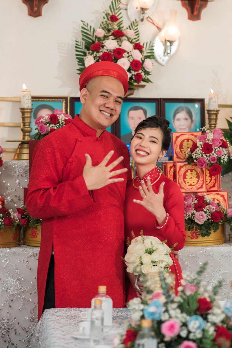 mistaFOO's tweet photo. Here are a few shots from our wedding, courtesy of The 1997 photography studio in Vietnam! https://t.co/Y9KyT18Rek
