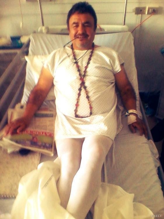 73alfredo77's tweet photo. Con 5 millones mensuales, es obvio que el activista José Hidalgo se atiende en clínicas privadas. Los hospitales son para los pobres, para los allegados de La Pintana. Así son estos zurdos ladrones. #RenunciaParedes #Tongo #MerluzoDemente 🤮 https://t.co/MlUfLvLv90