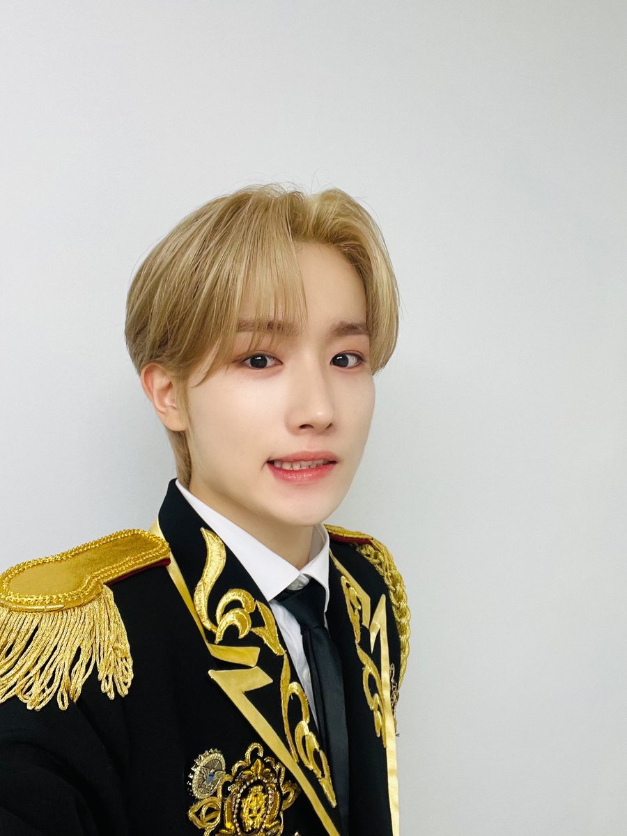 TPST_twt's tweet photo. [#혁] iE들과 함께한 첫 쇼콘!!🎉🎉 진짜 너무너무 행복했고 재밌었어,,❤️ 내일도 기대해주기~~✌️🫰 https://t.co/pJxTIcuzvR