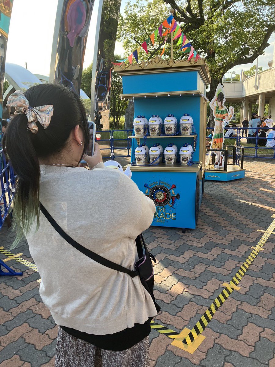 pinkie_sonic's tweet photo. 今ツアー、初の今日、、、
セトリが俺得すぎて辛過ぎた🙄🙄🙄🙄🙄
泣き過ぎたし汗かきすぎたし1日目で既に肩が痛い🙄🙄🙄🙄🙄
そして初めて酸欠になり立ちくらみ…🙄🙄🙄
子ども泊まりにしておいてよかった…駐車場でのんびりしてから帰った🙄🙄🙄
#水樹奈々　#MNLP https://t.co/38I6O9BxR6