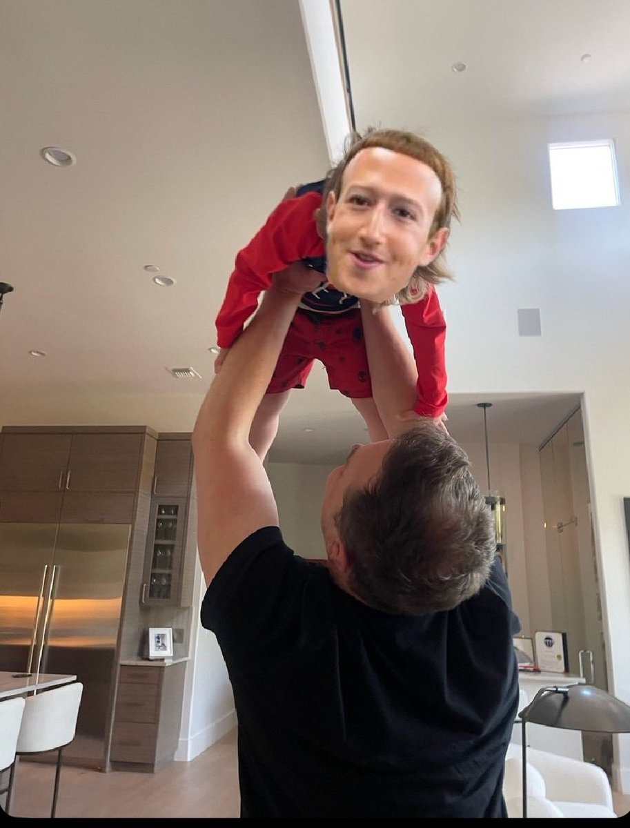 LoughingStocks's tweet photo. Elon Musk's new baby 🍼😁
#SRKxSunfeastDarkFantasy #FreeJoymala
#NoPrideInElephantRide #SonyLIV #21YearsToContestElections #DilliFreeTree
#CareTakerPM #HaqKakar #AsiaCup2023 https://t.co/gim2ISVXue
