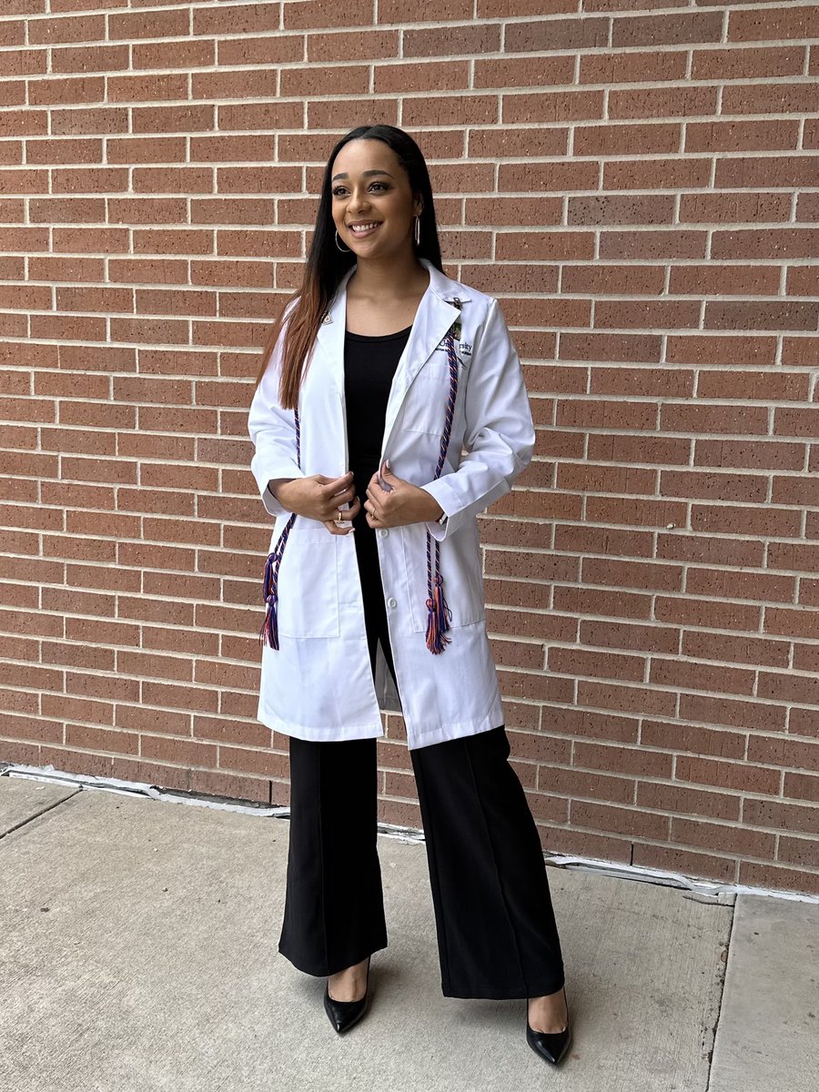 Congratulations Nyah!! We are so proud of you! #baylorgrad #BSN #RN