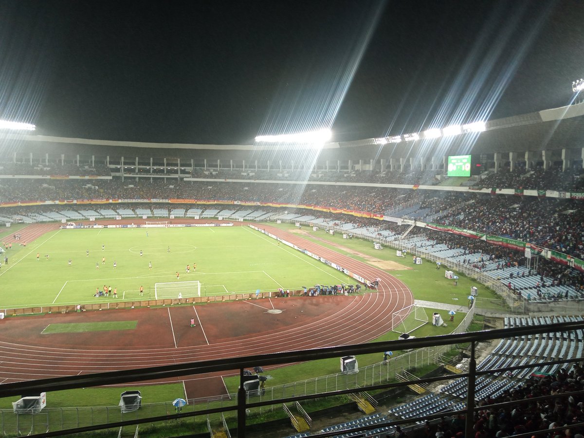 KolkataPlus's tweet photo. Rain poured down in the end to hand 1 nil victory to #EastBengalFC #JOYEB. https://t.co/CRis1R7ceJ
