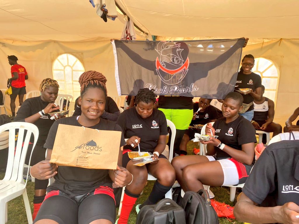 GloFoodsUg2's tweet photo. We pride ourselves in contributing a small step in the growth of this beloved sport by women of valour! 💪🏿🏉

📞0705371888/0764336156 for orders
#glofoodsug https://t.co/N13N6S7ZIs