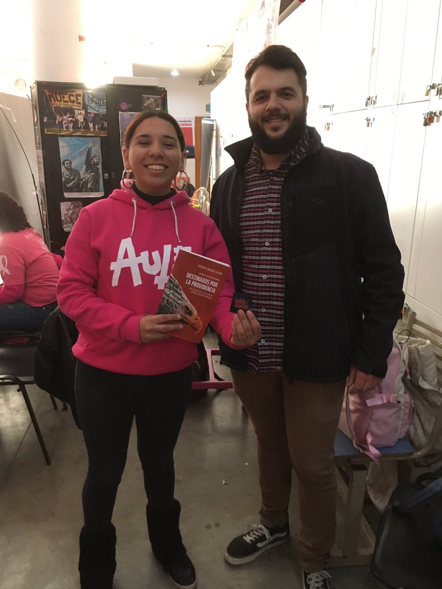 Entregado el libro que sorteamos en conjunto con <a href="/PIAnoticias/">PIA Global</a> 
Felicitaciones <a href="/Roxrouz_/">Rocío</a> ganadora del sorteo! 👏🏼👏🏼