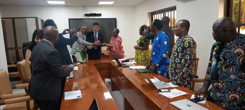 NigeriaSasakawa's tweet photo. We're excited to announce the finalization of the activity plan for the #PHRDG2 project with partners to improve agricultural productivity &amp; food security in Benin. We are happy to work with our partners to make a difference in the lives of farmers in Benin. #agriculture #benin https://t.co/LKBHfMzyAe