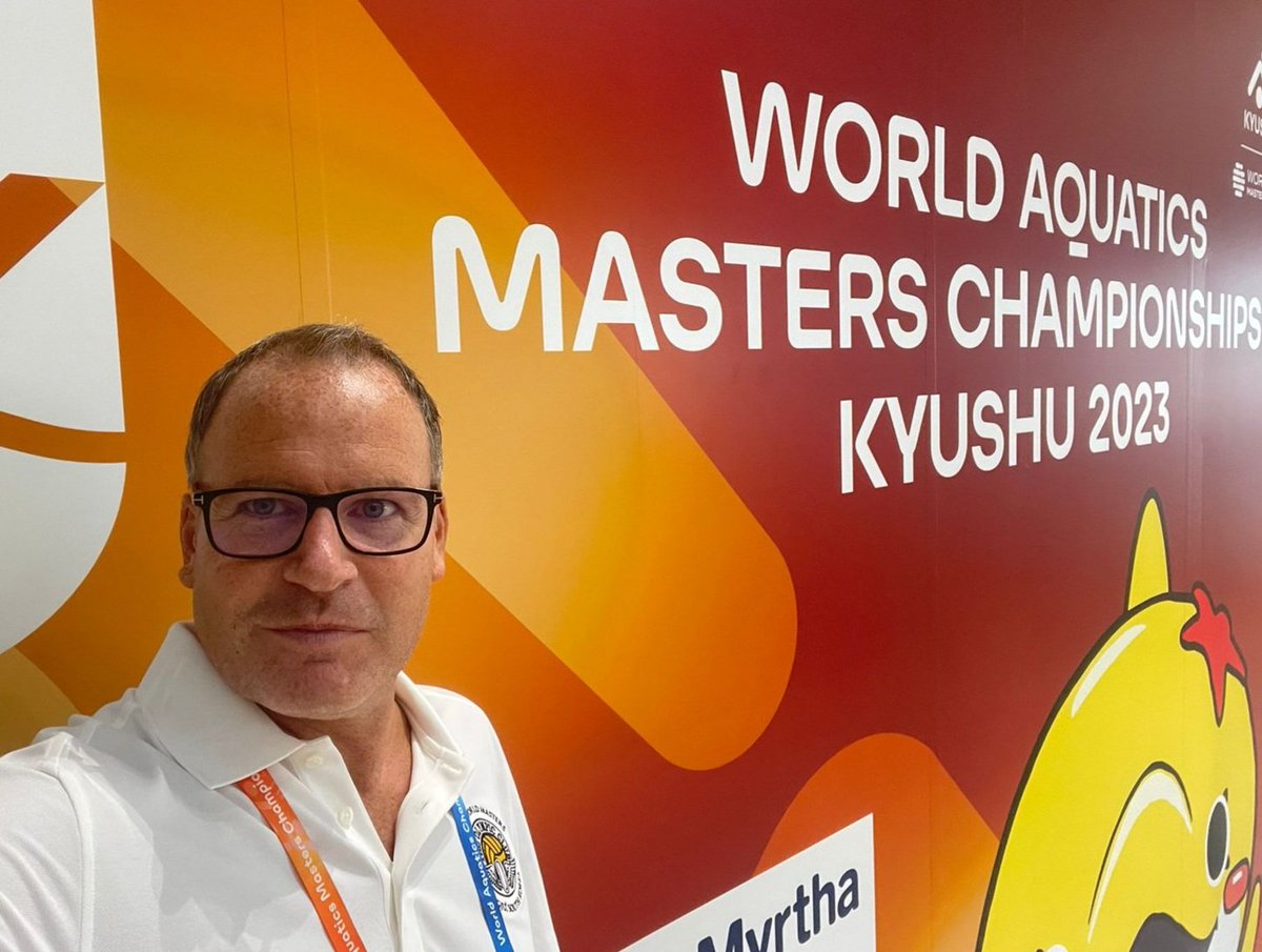 World Aquatics Masters Championships, Japan. Penguin Mark Bullerwell, playing water polo for the victorious <a href="/TheOlympicClub/">The Olympic Club</a>, presented the captain of Japan's Amberjack team with one of our centenary pennants.

<a href="/WorldAquatics/">World Aquatics</a>
#UnitedByWater
#ProudPastBrightFuture