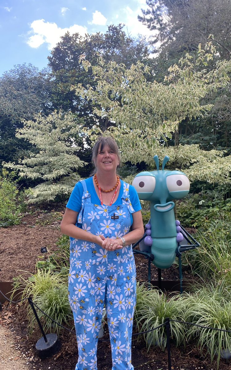 TheGreenJeanie's tweet photo. Just back from a fantastic week @RHSWisley supporting the @aardman #LloydatRHSGardens summer holiday #gardentrail. The kids loved my #minibeast #naturetable! I had fun too! Now resting before my next adventures! #beewalks #pollinatortalks #beesafaris #festivals #Lloydoftheflies https://t.co/33j4g50J0I
