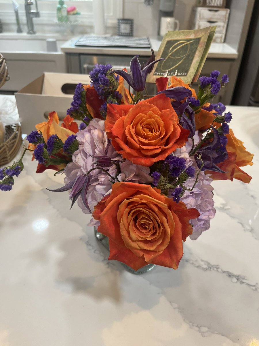 mormteaching's tweet photo. Surgery went well! Stage 1. Don’t think I’ll need chemo so that is a huge blessing! Thanks to all who have sent good vibes and prayers my way! #byecancer #teacher #cancerpickedthewrongone https://t.co/PqfHXsW7Fz