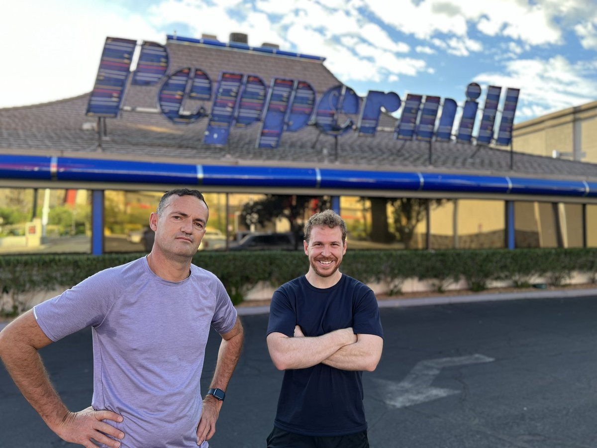 A morning <a href="/defcon/">DEF CON</a> run with <a href="/_cablethief/">Michael Kruger</a> and Jaco to The Mill (for those who remember Defcon at the Riv). Even met <a href="/elkentaro/">.</a> on the way.