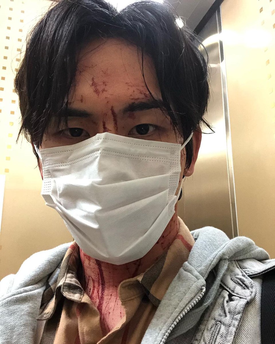 R_LHW0328's tweet photo. 호언 "지금 우리 학교는" 같은 거에 출연해도 진짜 잘했을듯🥹 순수학생에서 정의 넘치는 학생도 잘 어울렸을꺼 같고, 날티나는 빌런 역할도 잘 할꺼 같구, 자길 희생하면서까지 학생 지키는 선생님 역할도 잘할텐데 작가님 감독님 여기 연기존잘 배우님 있어요❗️❗️❗️❗️❗️ 여기저기 소문내고 싶다😆 https://t.co/lnnPAPYS2O