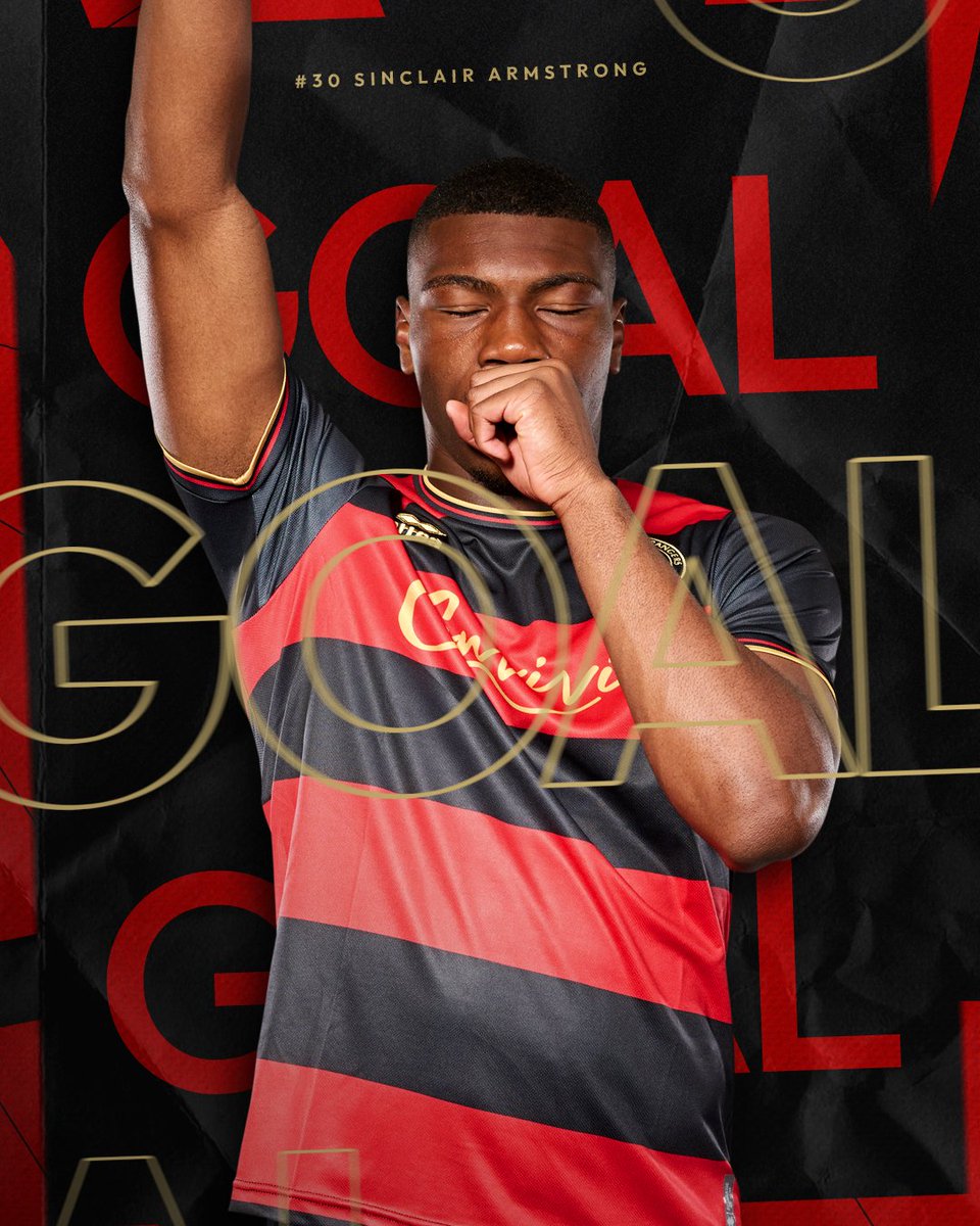 Absolutely delighted for Armstrong 🔵⚪🔵⚪🇮🇪
But huge shout out to Paul Smyth, what a first half for the lad.