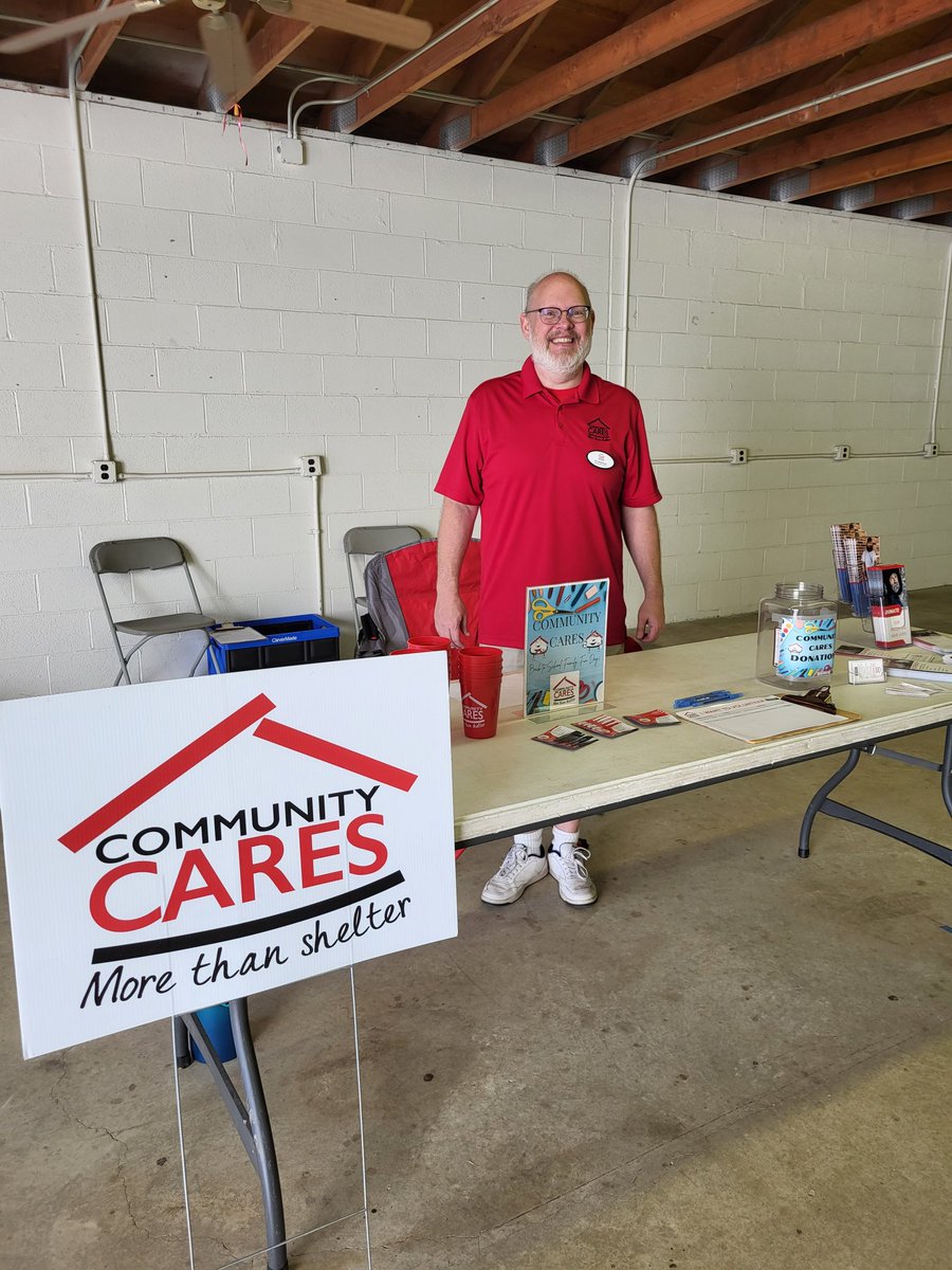 CARES4homeless's tweet image. Meet our new Development Director @trsett at the @Shipchamber Back to School Family Fun Day!